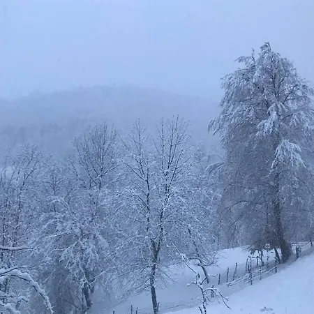 Alta Valle Intelvi La Marinella * Lanzo dʼIntelvi