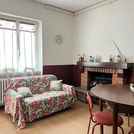 Alta Valle Intelvi La Marinella Apartamento *